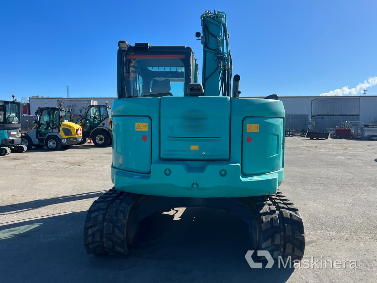حفار زحاف Grävmaskin Kobelco SK75SR-3E: صورة 6