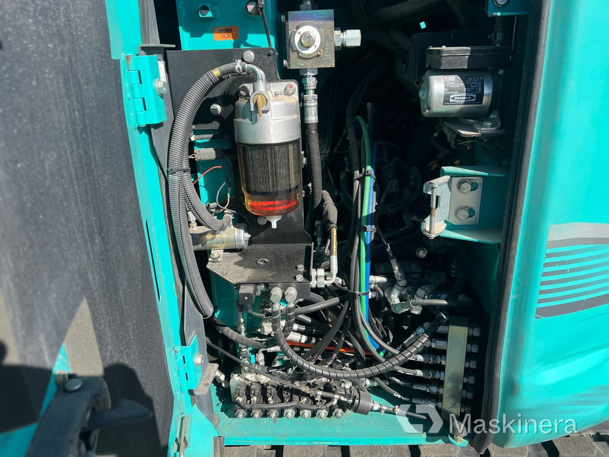 حفار زحاف Grävmaskin Kobelco SK75SR-3E: صورة 49