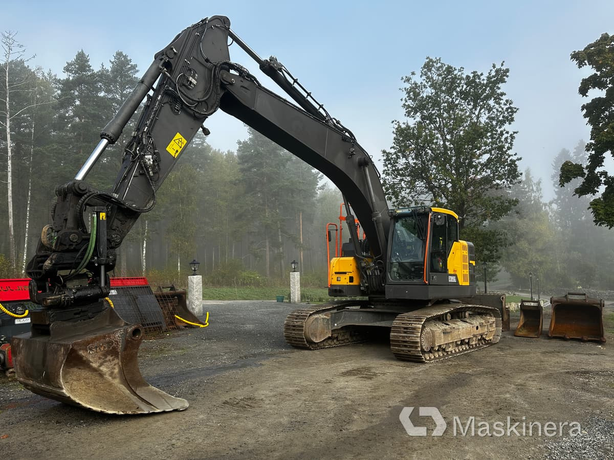 Grävmaskin Volvo ECR355EL GPS & tillbehör - حفار زحاف: صورة 1 Grävmaskin Volvo ECR355EL GPS & tillbehör - حفار زحاف: صورة 1