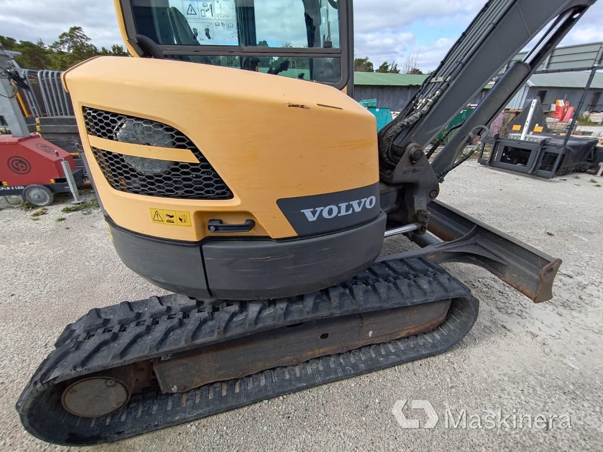 Grävmaskin Volvo ECR58D - حفار زحاف: صورة 4 Grävmaskin Volvo ECR58D - حفار زحاف: صورة 4