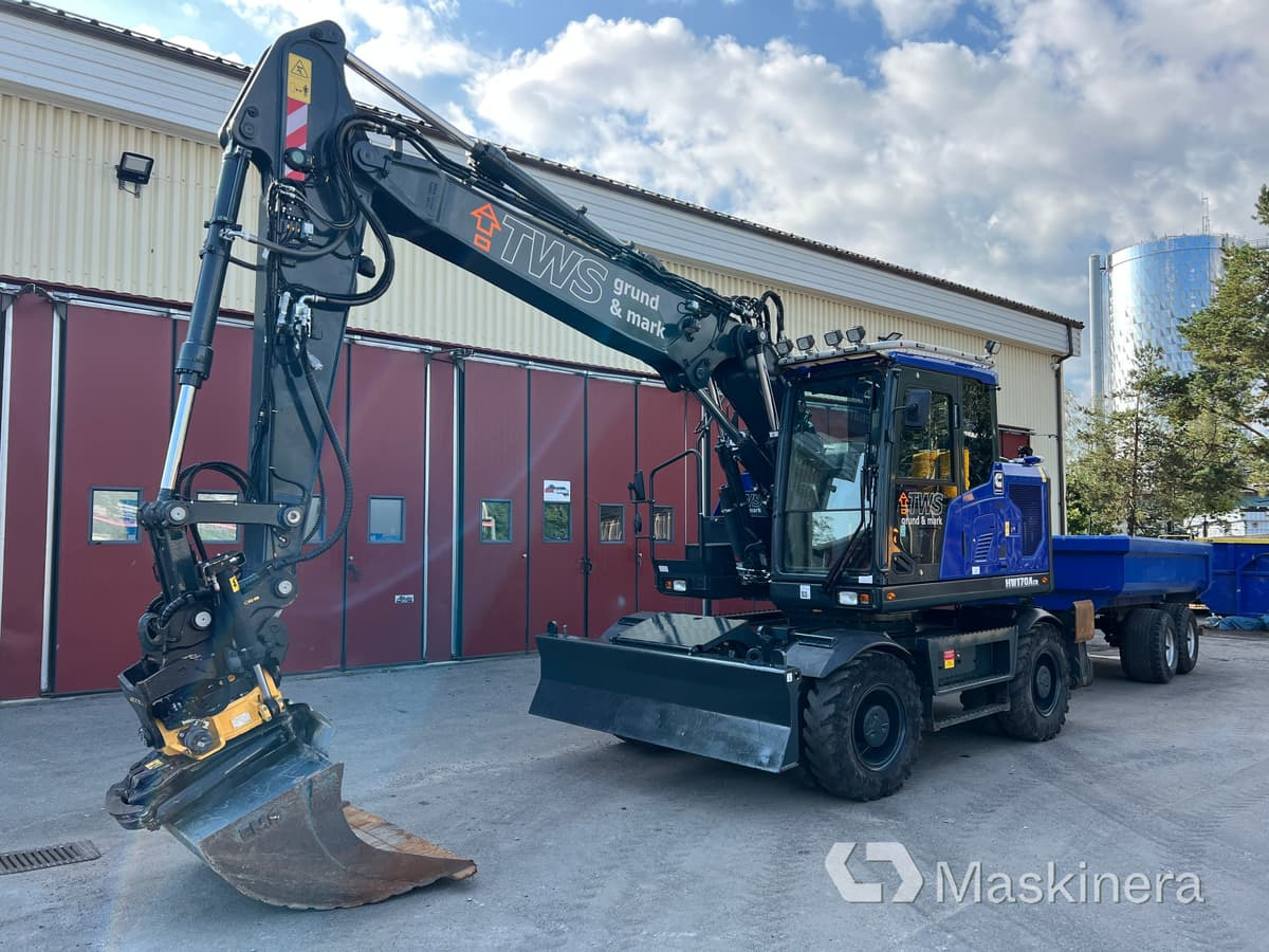 Hjulgrävare Hyundai HW170A CR med tillbehör - حفار زحاف: صورة 1 Hjulgrävare Hyundai HW170A CR med tillbehör - حفار زحاف: صورة 1