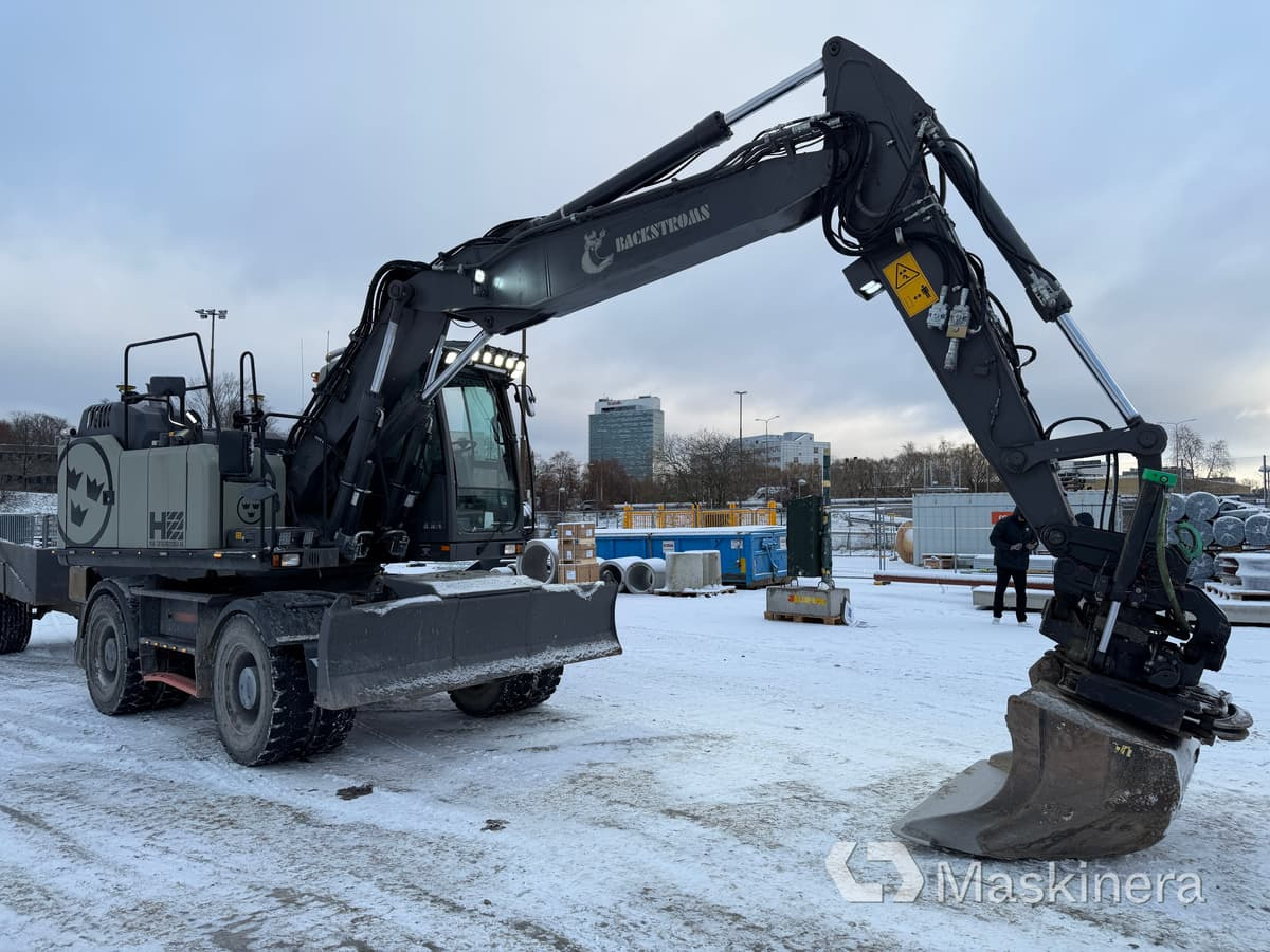 Hjulgrävare Volvo EW160E med tillbehör - حفار زحاف: صورة 3 Hjulgrävare Volvo EW160E med tillbehör - حفار زحاف: صورة 3