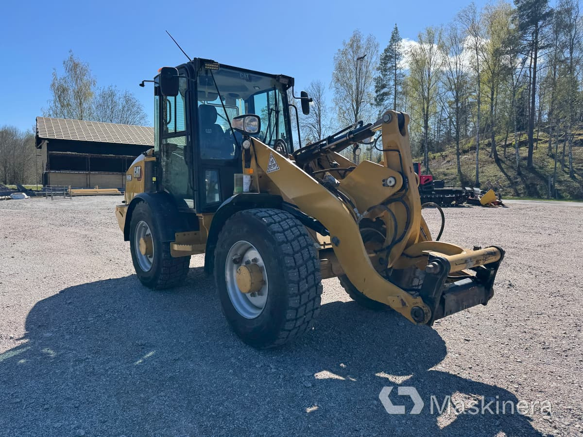 Hjullastare CAT 906M - اللودر بعجل: صورة 3 Hjullastare CAT 906M - اللودر بعجل: صورة 3