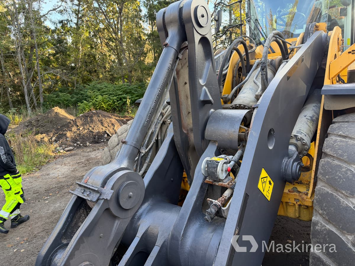 اللودر بعجل Hjullastare Volvo L180H: صورة 11 اللودر بعجل Hjullastare Volvo L180H: صورة 11