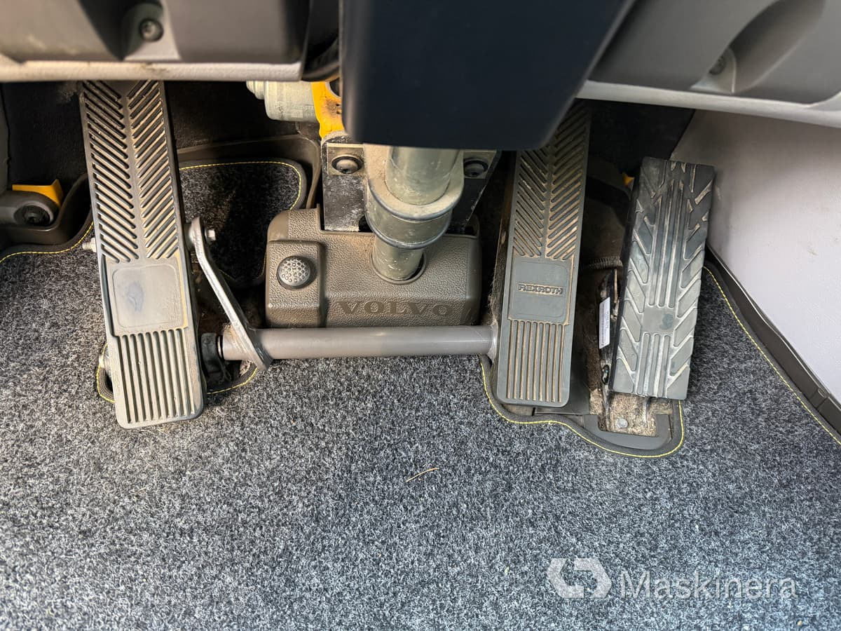 اللودر بعجل Hjullastare Volvo L180H: صورة 46 اللودر بعجل Hjullastare Volvo L180H: صورة 46