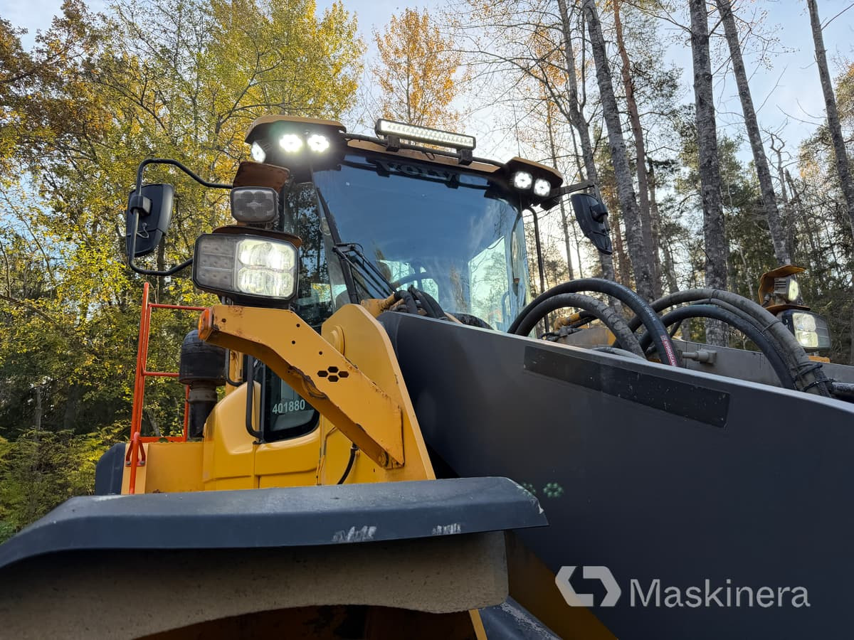 اللودر بعجل Hjullastare Volvo L180H: صورة 13 اللودر بعجل Hjullastare Volvo L180H: صورة 13