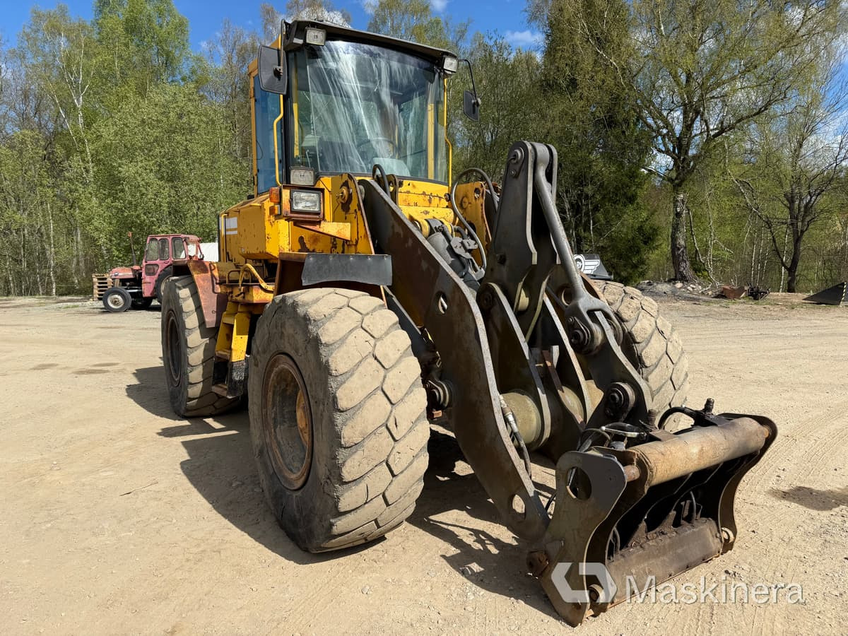 Hjullastare Volvo L90C - اللودر بعجل: صورة 4 Hjullastare Volvo L90C - اللودر بعجل: صورة 4