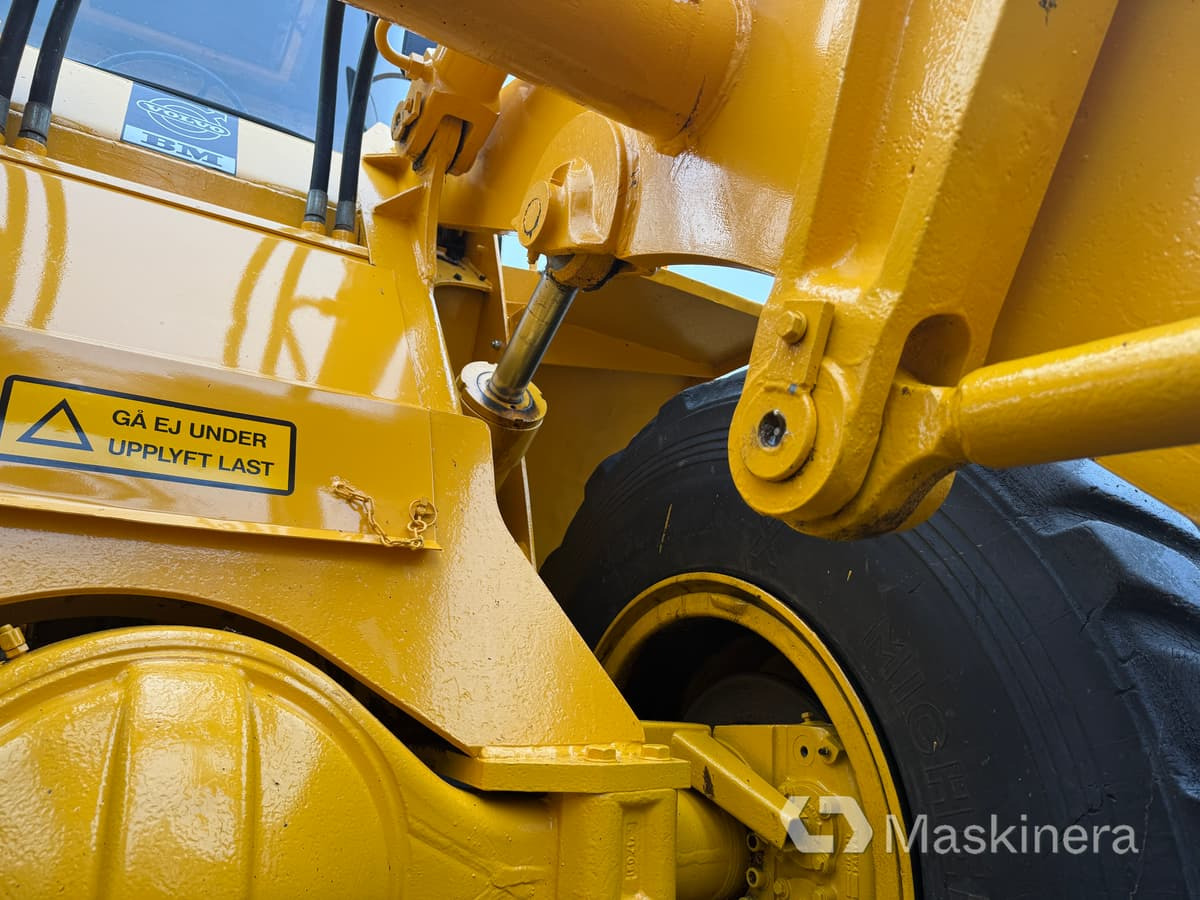 اللودر بعجل Hjullastare Volvo LM846 med tillbehör: صورة 13