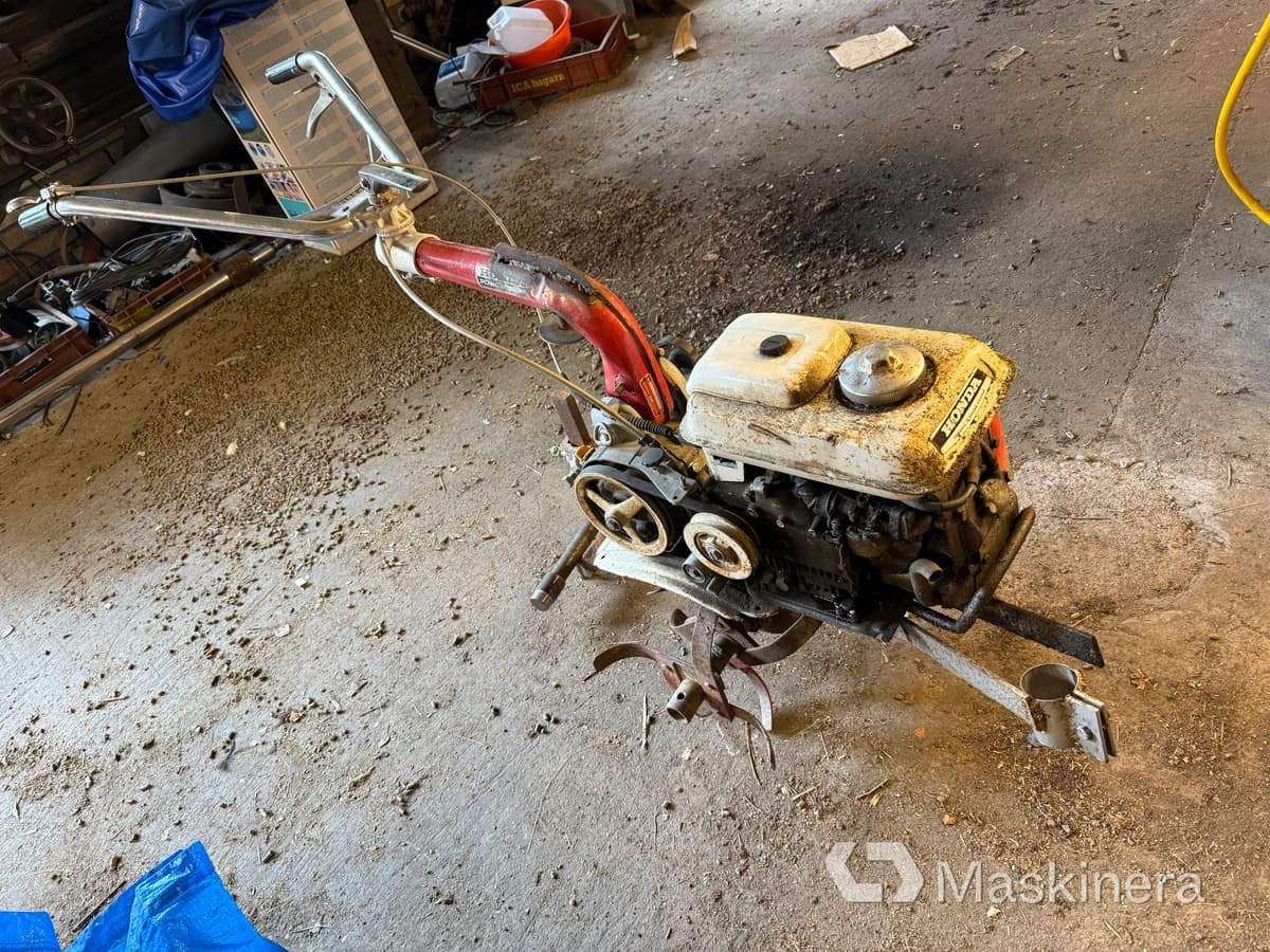 آلة حراثة الحدائق Jordfräs Honda F28C (Rep.objekt): صورة 1
