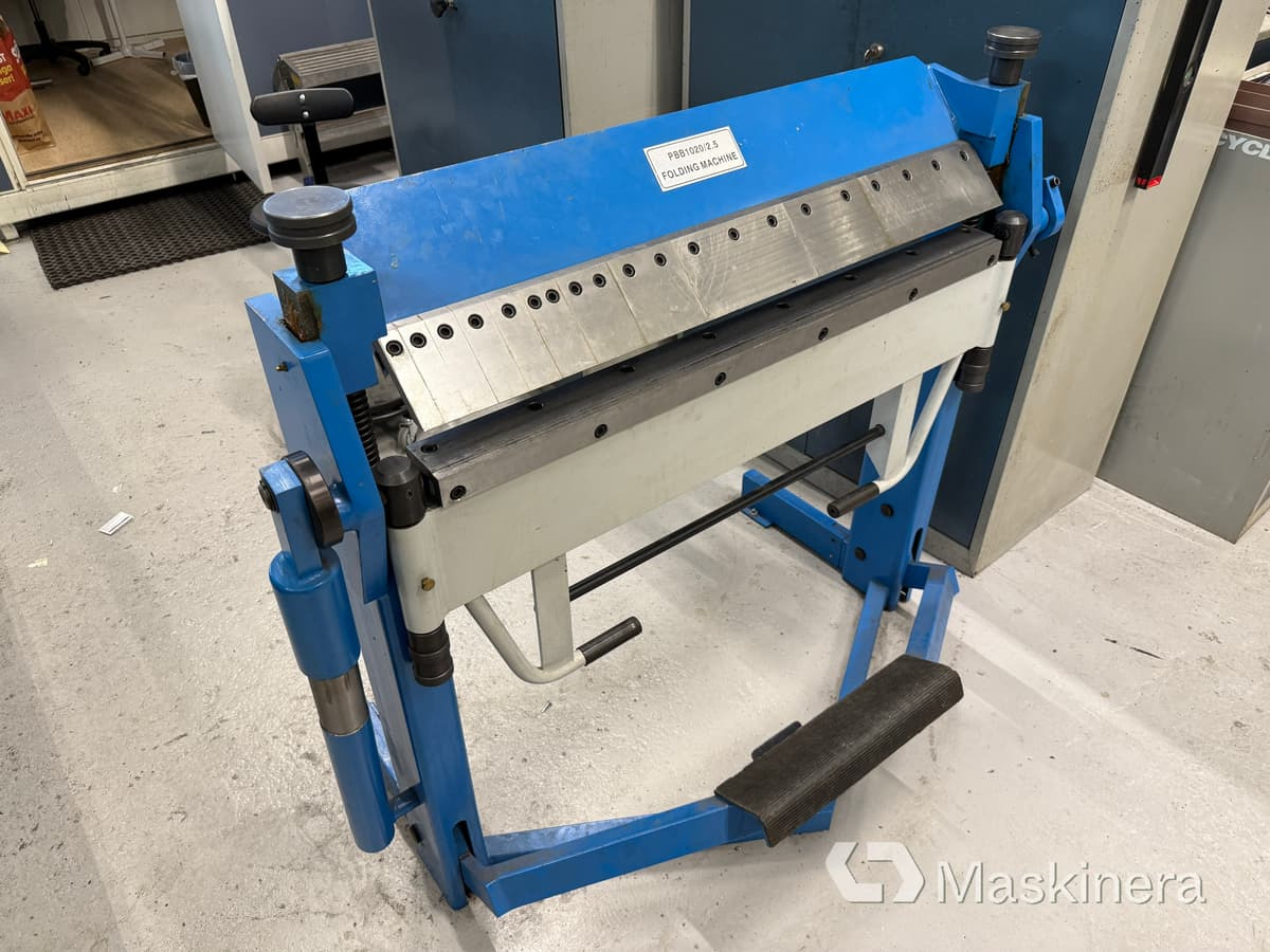 Kantvik / Kantbock - آلة تصنيع المعادن: صورة 1 Kantvik / Kantbock - آلة تصنيع المعادن: صورة 1