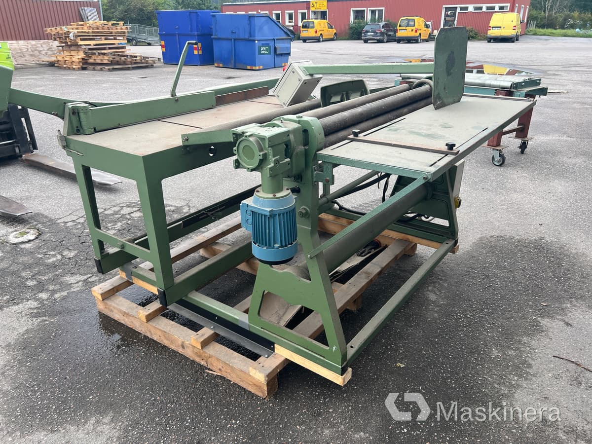Klippsträcka Göteneds KS-1250 - آلة تصنيع المعادن: صورة 1 Klippsträcka Göteneds KS-1250 - آلة تصنيع المعادن: صورة 1