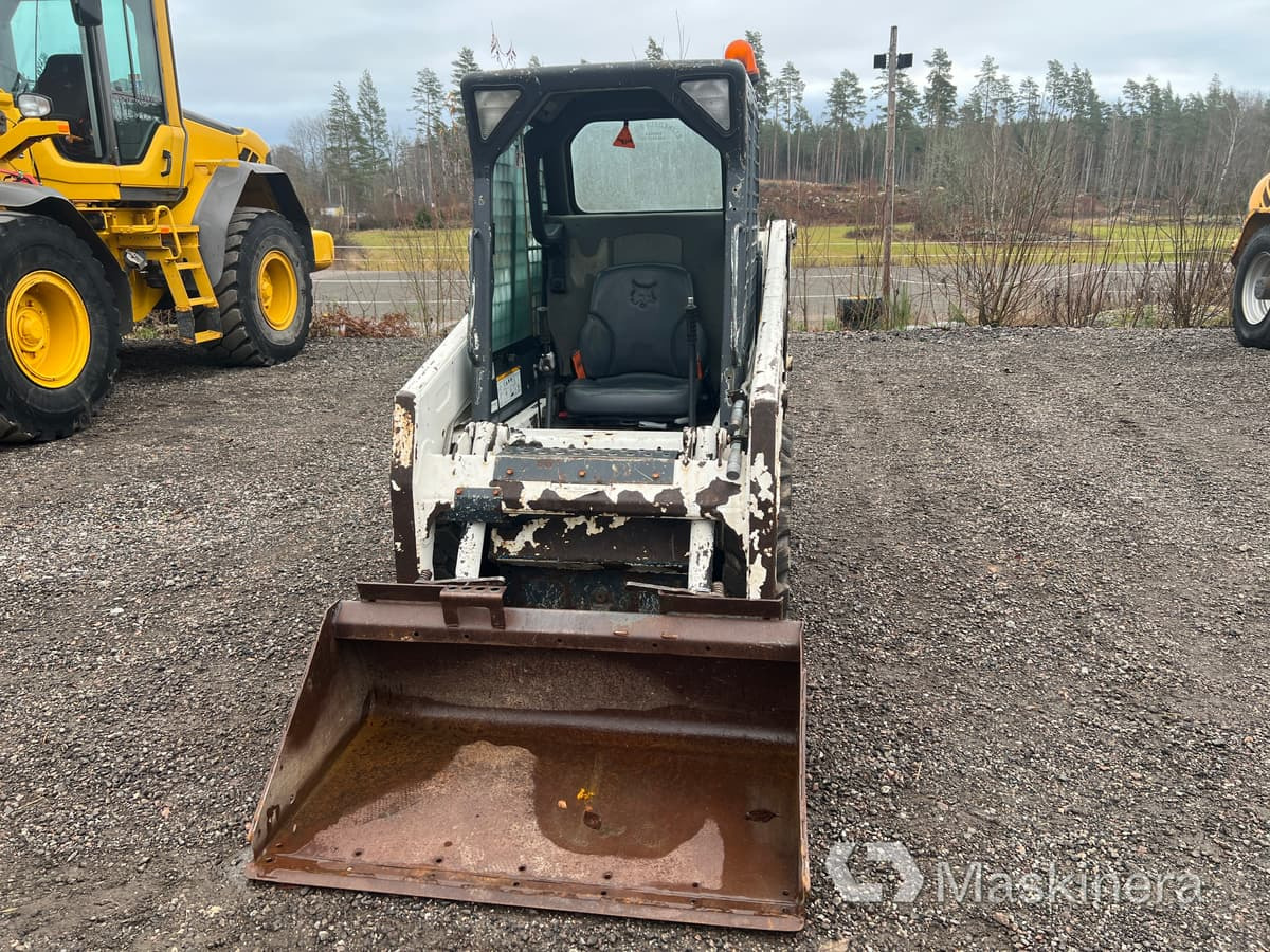 Kompaktlastare Bobcat S100 - شيول صغير: صورة 2 Kompaktlastare Bobcat S100 - شيول صغير: صورة 2