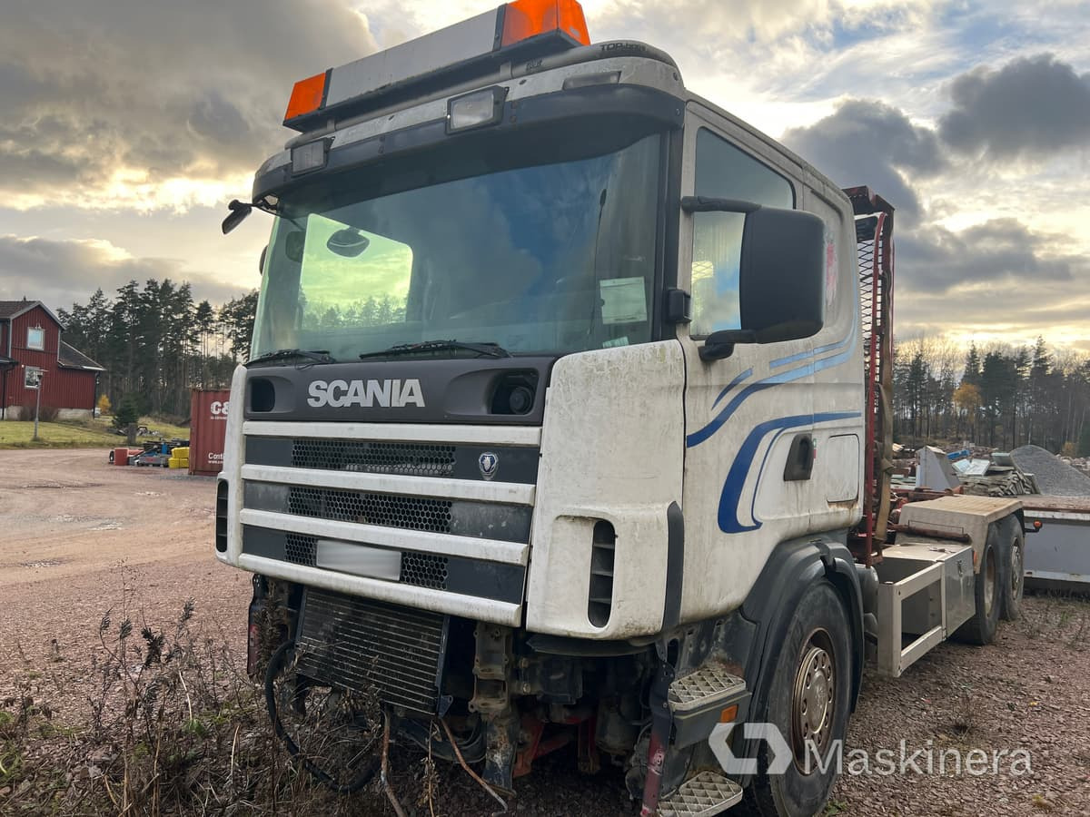 Lastväxlare Scania R124 GB 6X2 (Rep objekt) - شاحنة ذات خطاف: صورة 3 Lastväxlare Scania R124 GB 6X2 (Rep objekt) - شاحنة ذات خطاف: صورة 3