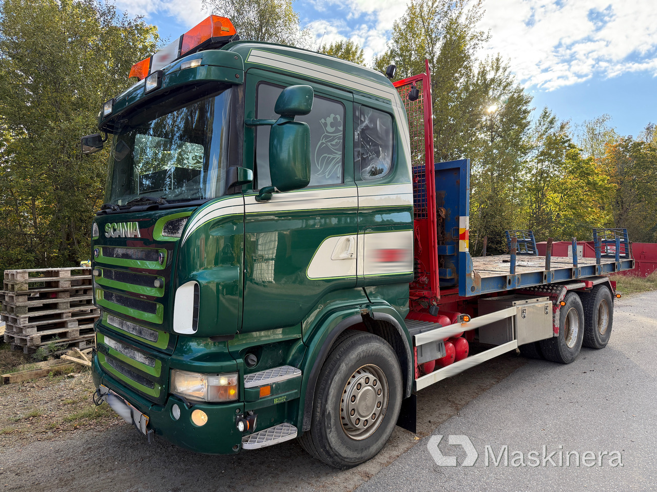 Lastväxlare Scania R420 6X4 Tridem med maskinflak och grusflak - شاحنة ذات خطاف: صورة 1 Lastväxlare Scania R420 6X4 Tridem med maskinflak och grusflak - شاحنة ذات خطاف: صورة 1