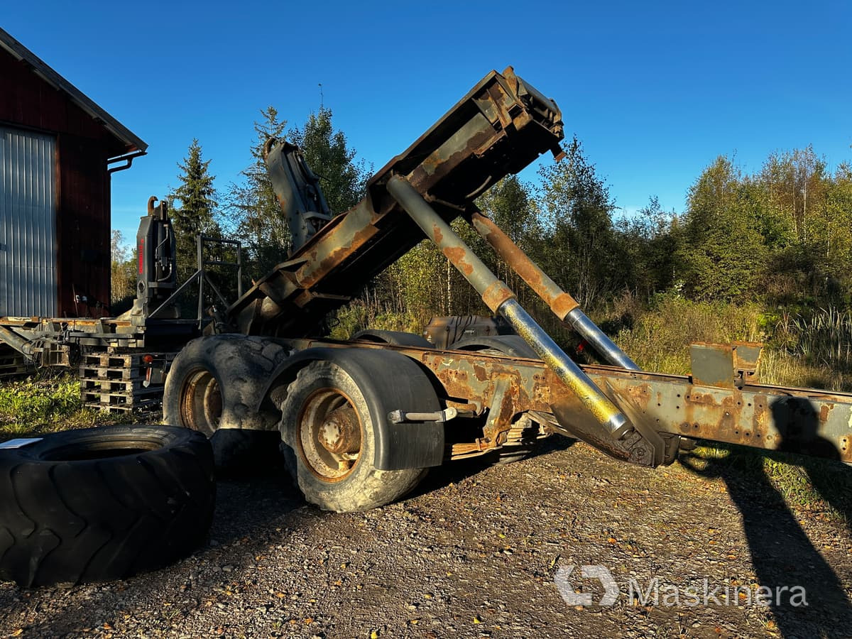 Livab kran Lastväxlarsläp Livab krok (Rep.Objekt) - آليات: صورة 4 Livab kran Lastväxlarsläp Livab krok (Rep.Objekt) - آليات: صورة 4