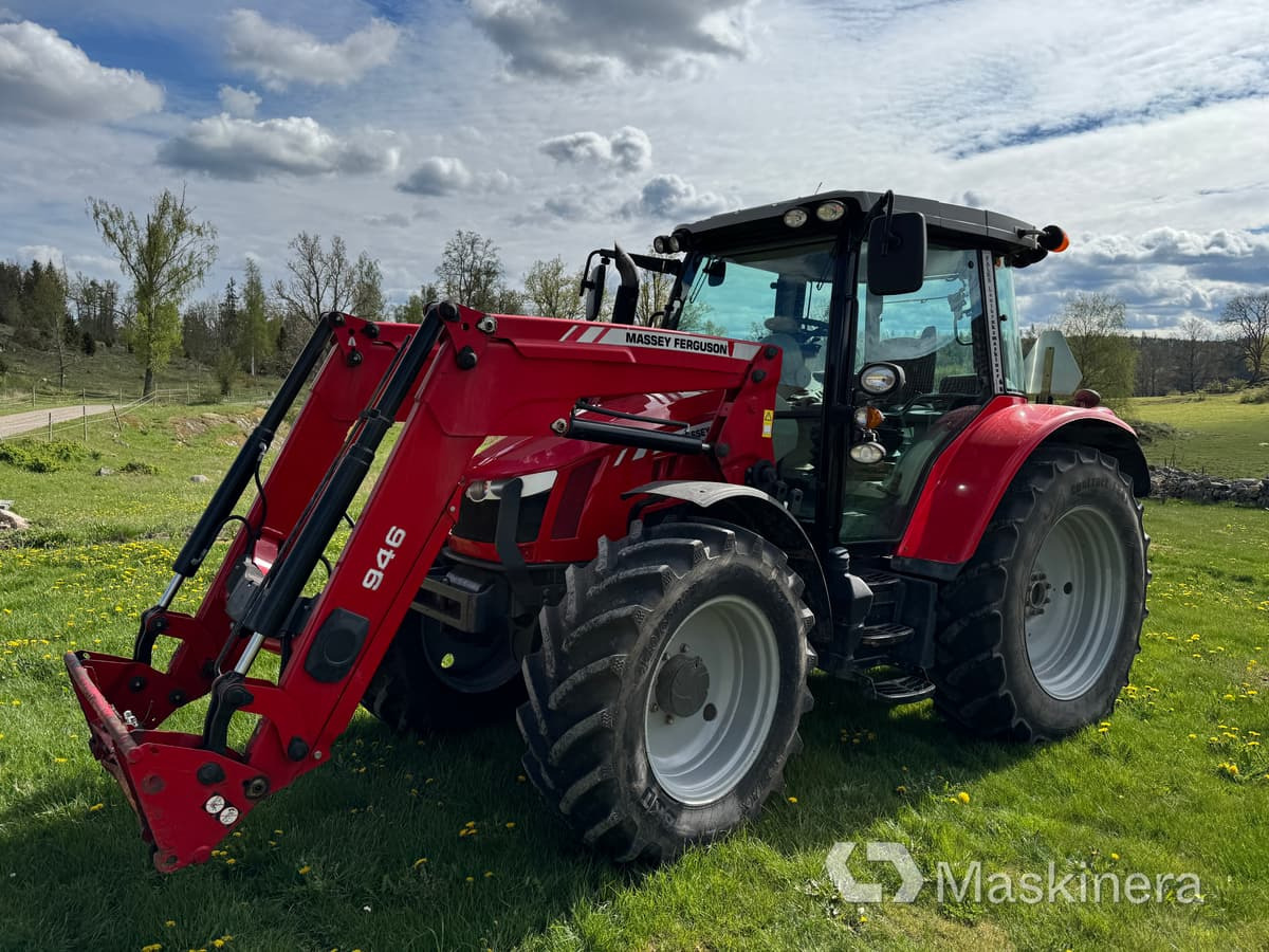 Massey Ferguson 5610 Traktor Massey Ferguson MF 5610 - جرار: صورة 1 Massey Ferguson 5610 Traktor Massey Ferguson MF 5610 - جرار: صورة 1