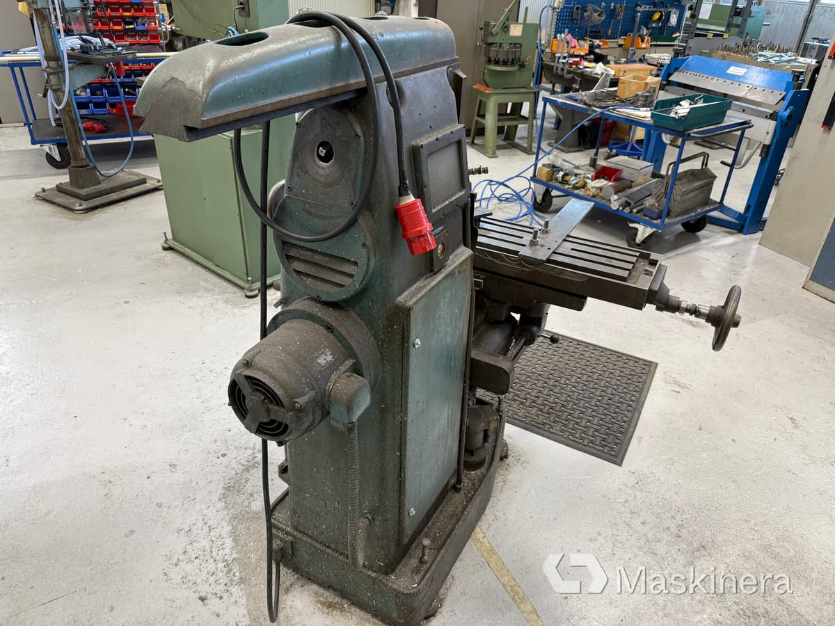 Multifräs Värnamo UB-1 - آلة طحن المعادن: صورة 5 Multifräs Värnamo UB-1 - آلة طحن المعادن: صورة 5