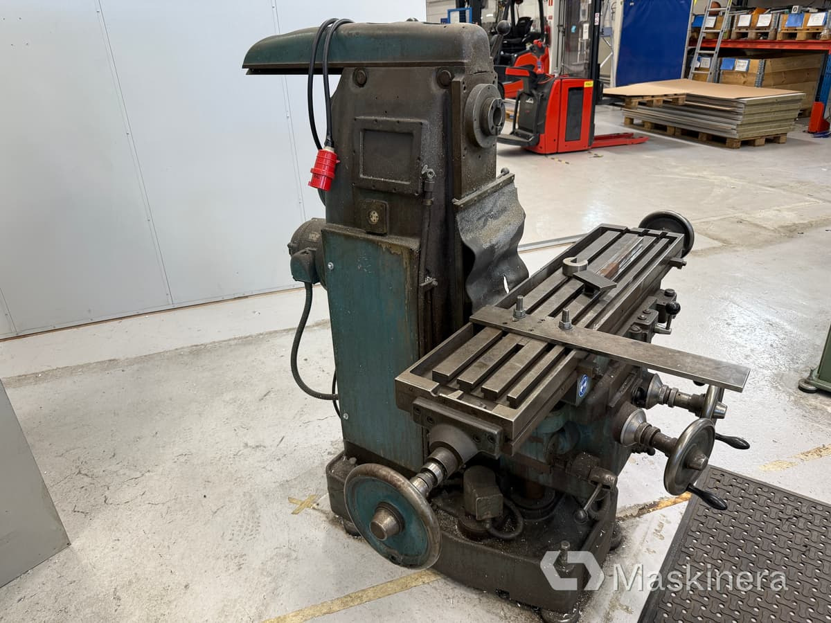 Multifräs Värnamo UB-1 - آلة طحن المعادن: صورة 3 Multifräs Värnamo UB-1 - آلة طحن المعادن: صورة 3