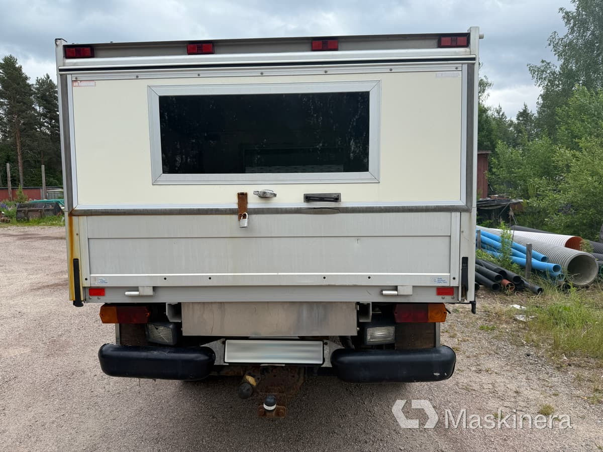 Pickup med skåp Mitsubishi L200 Club Cab 2.5 4x4 - فان المدمجة: صورة 4 Pickup med skåp Mitsubishi L200 Club Cab 2.5 4x4 - فان المدمجة: صورة 4