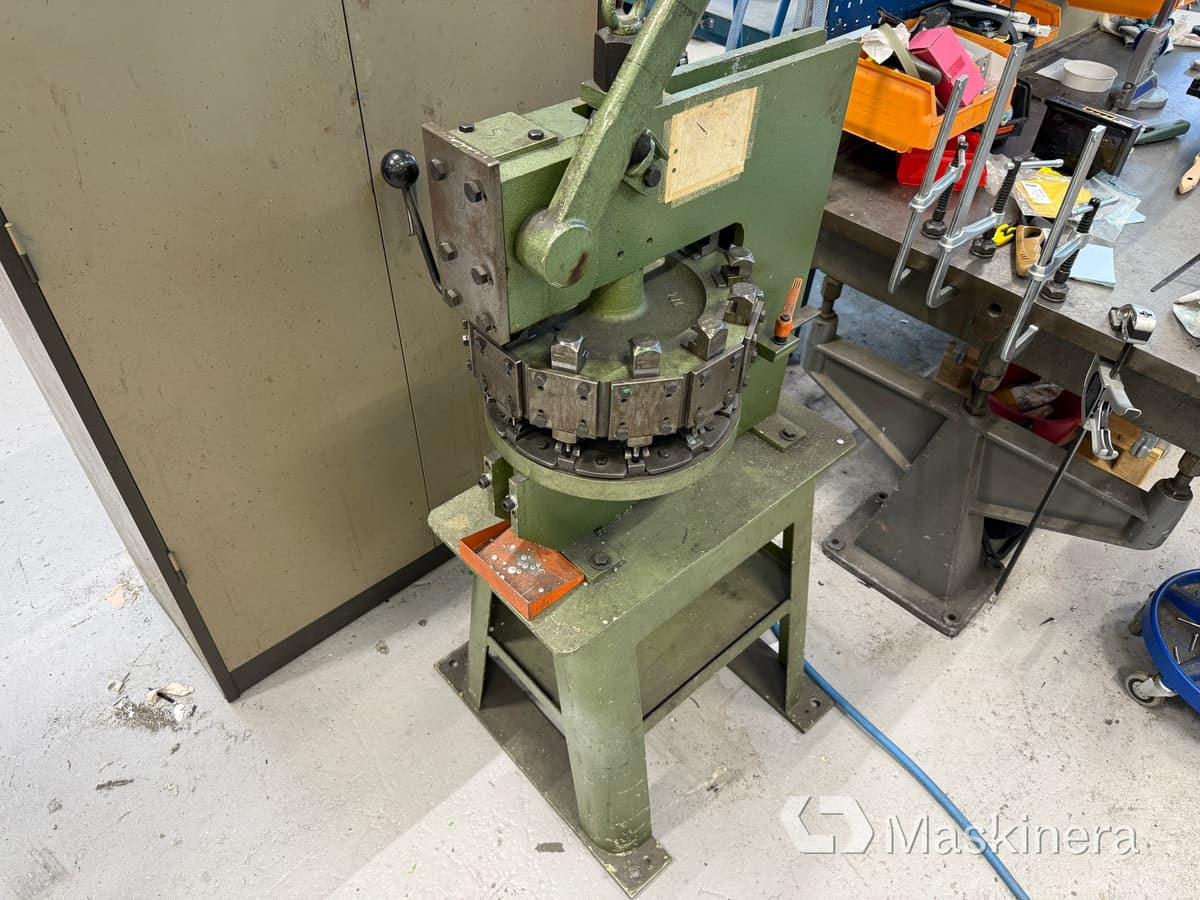 Revolverstans / Cylinderstans - معدات صناعية: صورة 1 Revolverstans / Cylinderstans - معدات صناعية: صورة 1