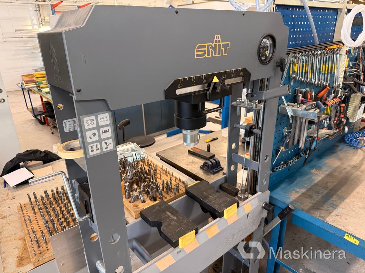 SNIT SP-50HAM/987SP50HAM Verkstadspress 50ton Snit sp-50 ham - معدات صناعية: صورة 1 SNIT SP-50HAM/987SP50HAM Verkstadspress 50ton Snit sp-50 ham - معدات صناعية: صورة 1