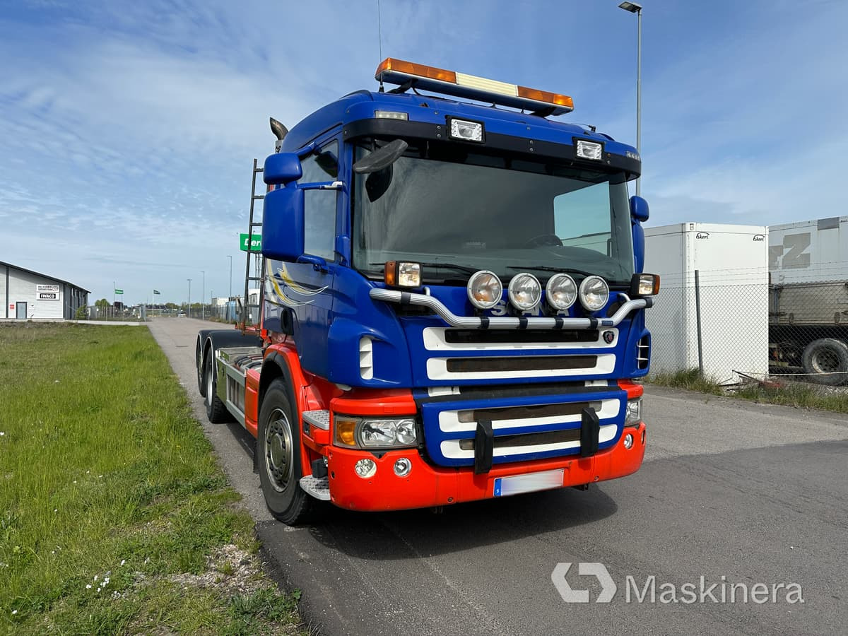 Scania P400LB6X2*4HNB Lastväxlare Scania P400 6X2*4 - شاحنة ذات خطاف: صورة 3 Scania P400LB6X2*4HNB Lastväxlare Scania P400 6X2*4 - شاحنة ذات خطاف: صورة 3