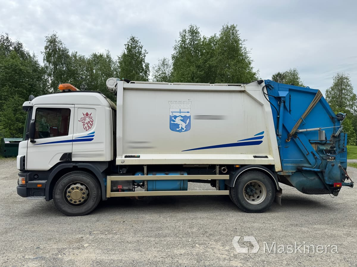 Scania P94DB 4X2 NA 230 Sopbil Scania P94DB 4X2 Baklastare - شاحنة النفايات: صورة 2 Scania P94DB 4X2 NA 230 Sopbil Scania P94DB 4X2 Baklastare - شاحنة النفايات: صورة 2