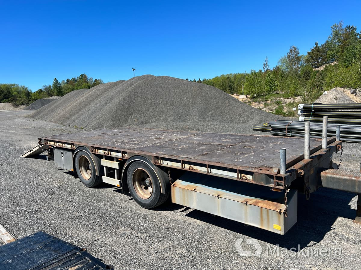 Släp Närko C2YP53G11 med ramper - مقطورة مسطحة منخفضة: صورة 5 Släp Närko C2YP53G11 med ramper - مقطورة مسطحة منخفضة: صورة 5