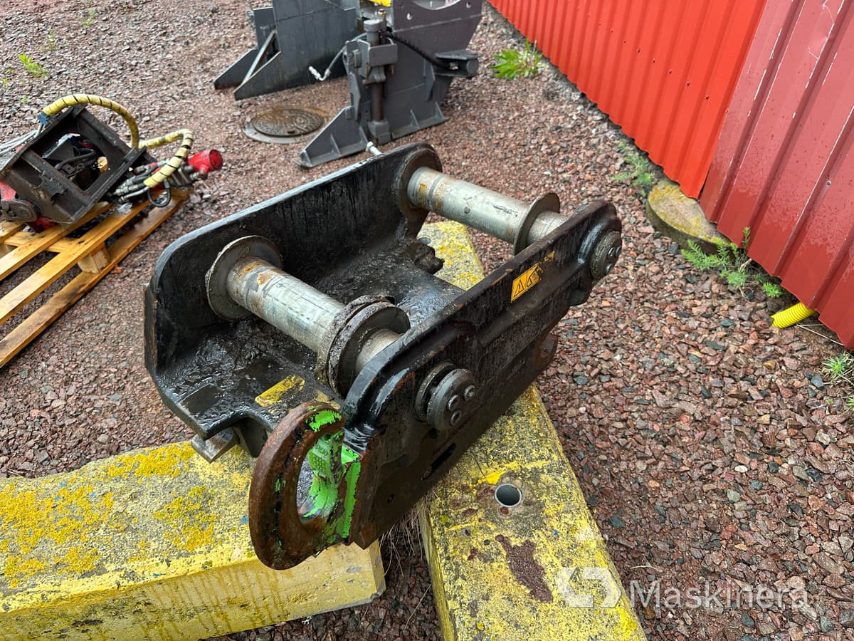 Steelwrist QCS70 FPL Steelwrist Snabbfäste S70 FPL - آليات: صورة 1 Steelwrist QCS70 FPL Steelwrist Snabbfäste S70 FPL - آليات: صورة 1