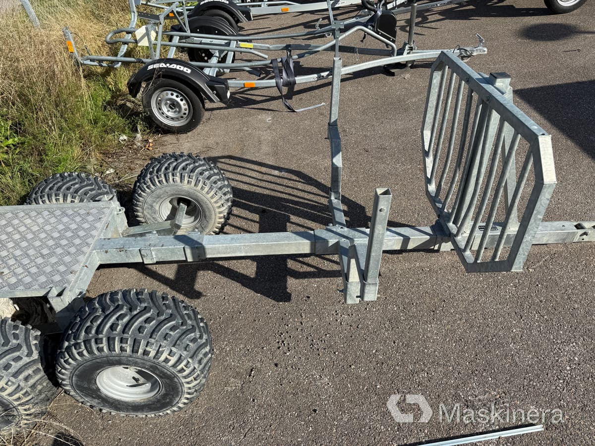 Timmervagn ATV Avestavagnen 1300 kg - مقطورة الغابات: صورة 4 Timmervagn ATV Avestavagnen 1300 kg - مقطورة الغابات: صورة 4