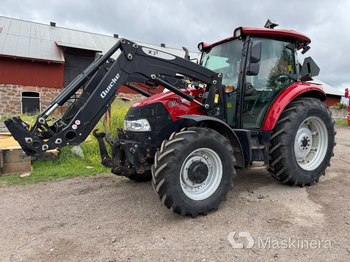 Traktor Case Farmall 85A med lastare - جرار: صورة 1 Traktor Case Farmall 85A med lastare - جرار: صورة 1