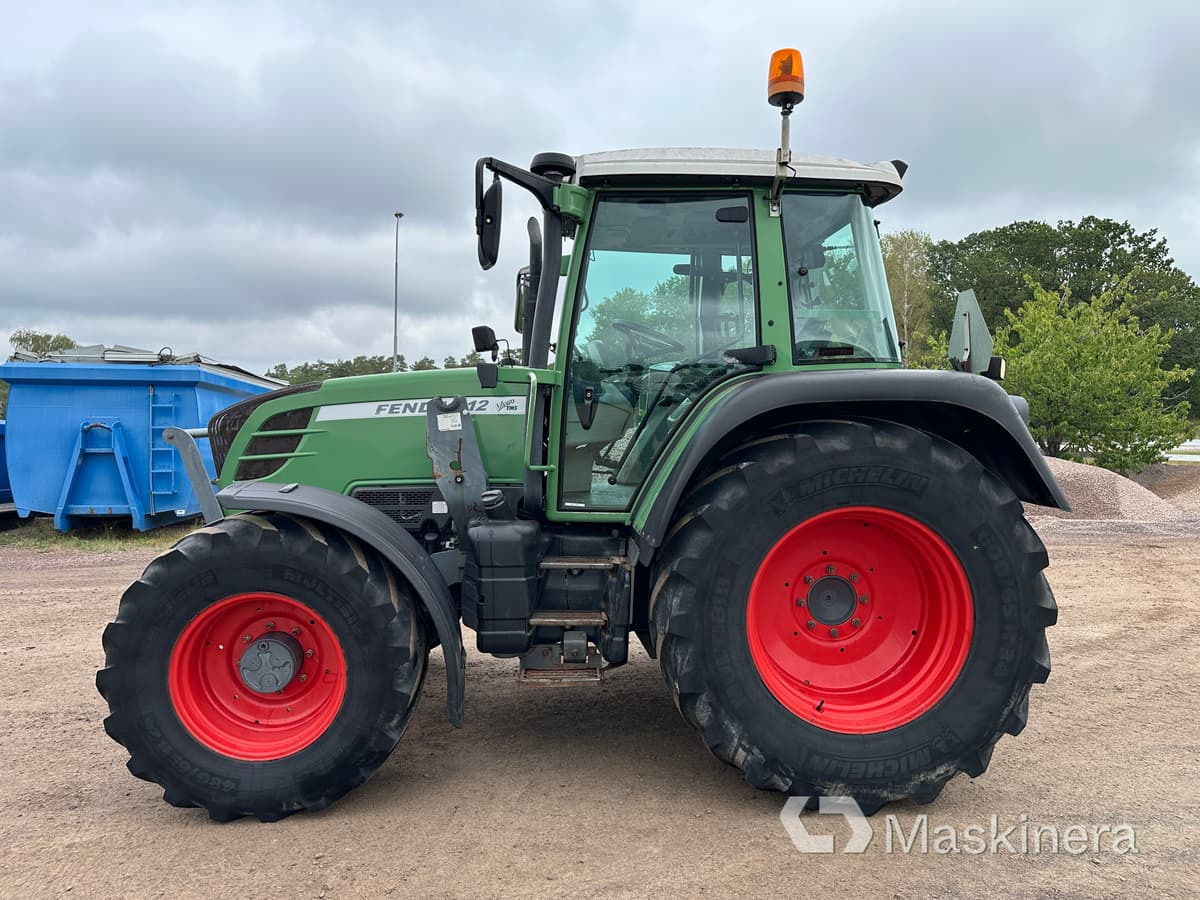 Traktor Fendt 312 Vario - جرار: صورة 2 Traktor Fendt 312 Vario - جرار: صورة 2