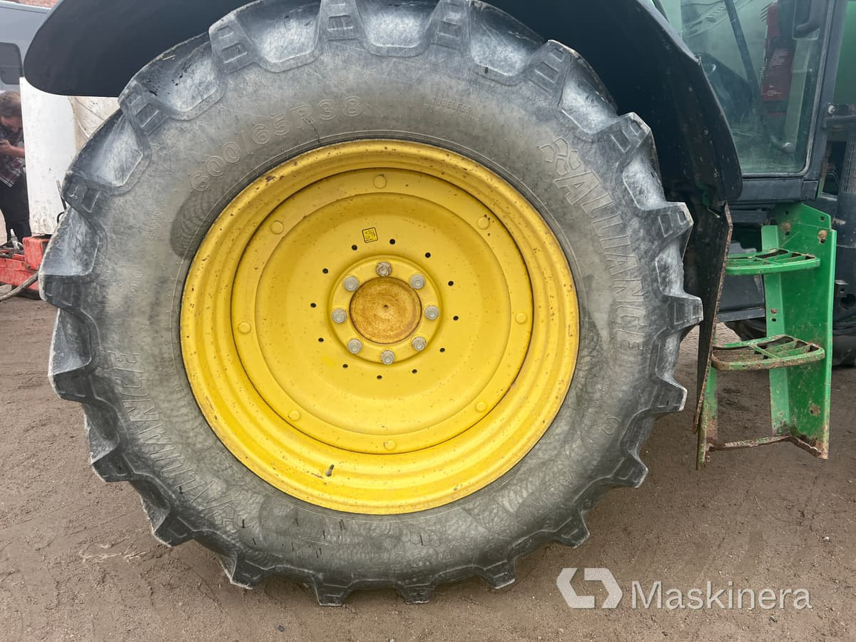 جرار Traktor John Deere 6620 med lastare: صورة 16