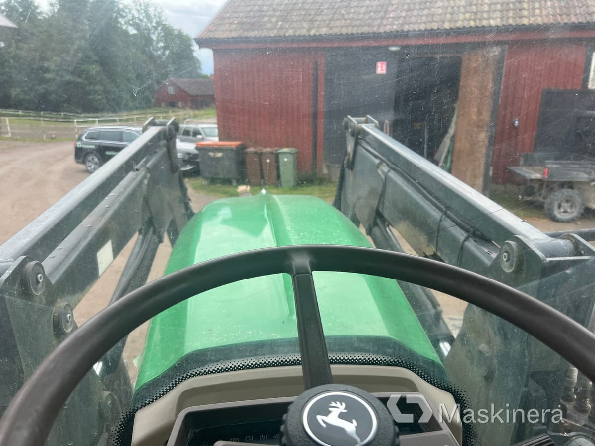 جرار Traktor John Deere 6620 med lastare: صورة 45