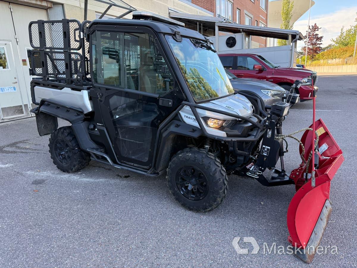 UTV Can-Am Traxter HD10 Med Vikplog - معدات الغابات: صورة 4 UTV Can-Am Traxter HD10 Med Vikplog - معدات الغابات: صورة 4