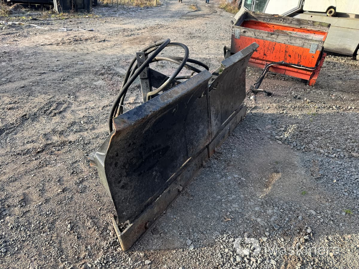 Vikplog / Snöblad 3-punktsfäste - كاسحة ثلوج: صورة 3 Vikplog / Snöblad 3-punktsfäste - كاسحة ثلوج: صورة 3