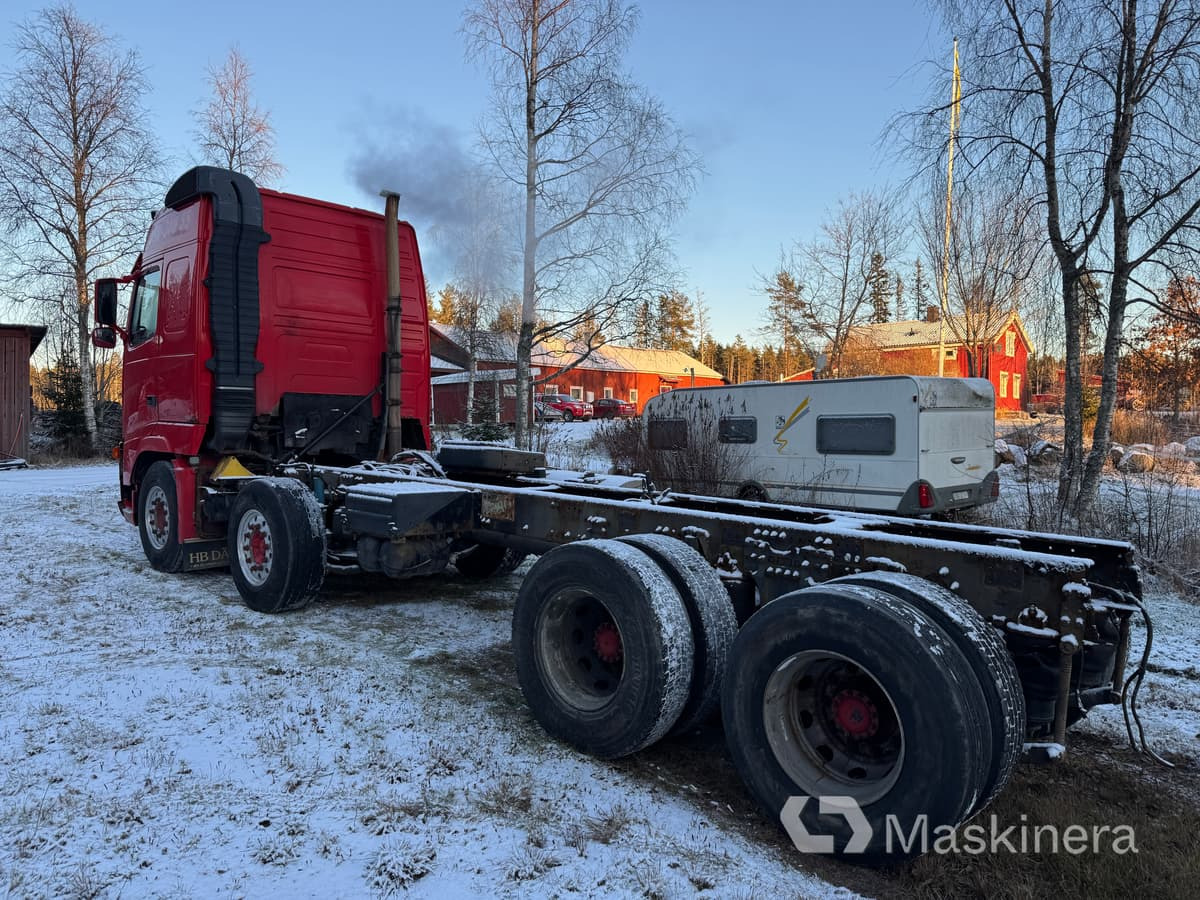 Volvo FH-520 6*4 Lastbil Volvo FH 520 6*4 chassi - شاحنة هيكل كابينة: صورة 3 Volvo FH-520 6*4 Lastbil Volvo FH 520 6*4 chassi - شاحنة هيكل كابينة: صورة 3