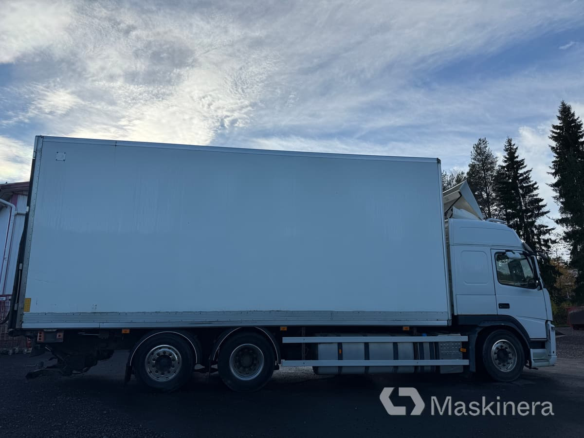 Volvo FM Skåpbil 6x2 - شاحنة مقفلة: صورة 4 Volvo FM Skåpbil 6x2 - شاحنة مقفلة: صورة 4