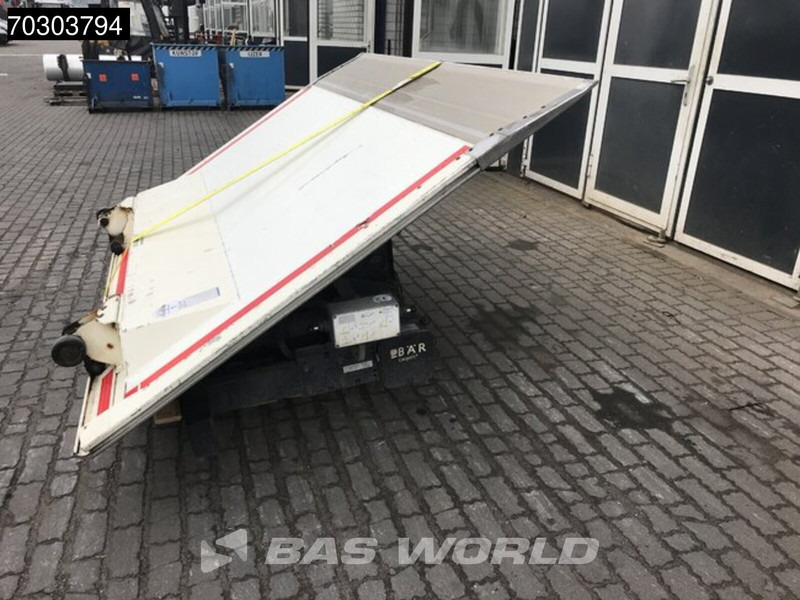 BAR - سيارة: صورة 2 BAR - سيارة: صورة 2