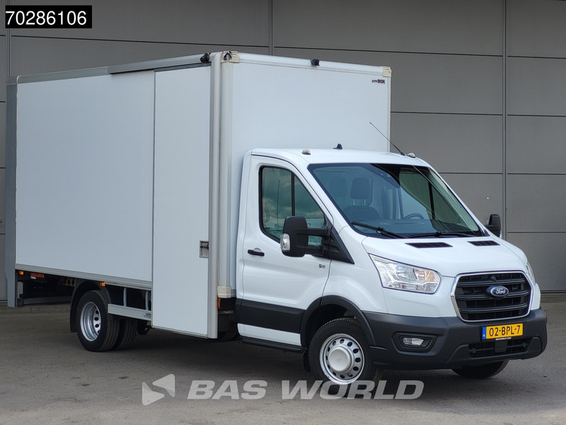 Ford Transit 170pk Laadklep Zijdeur Bakwagen 360camera Airco D'Hollandia Euro6 Meubelbak Koffer 20m3 Airco - شاحنة مغلقة الصندوق: صورة 5 Ford Transit 170pk Laadklep Zijdeur Bakwagen 360camera Airco D'Hollandia Euro6 Meubelbak Koffer 20m3 Airco - شاحنة مغلقة الصندوق: صورة 5