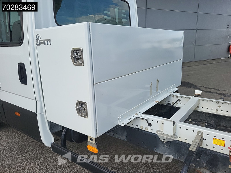 Iveco Daily 35C16 3.0L Kipper met Kist Dubbel Cabine Dubbellucht 3,5t Trekhaak Navi Airco Cruise Camera Euro6 Kieper Tipper Benne 2m3 Airco - قلاب صغير: صورة 5 Iveco Daily 35C16 3.0L Kipper met Kist Dubbel Cabine Dubbellucht 3,5t Trekhaak Navi Airco Cruise Camera Euro6 Kieper Tipper Benne 2m3 Airco - قلاب صغير: صورة 5