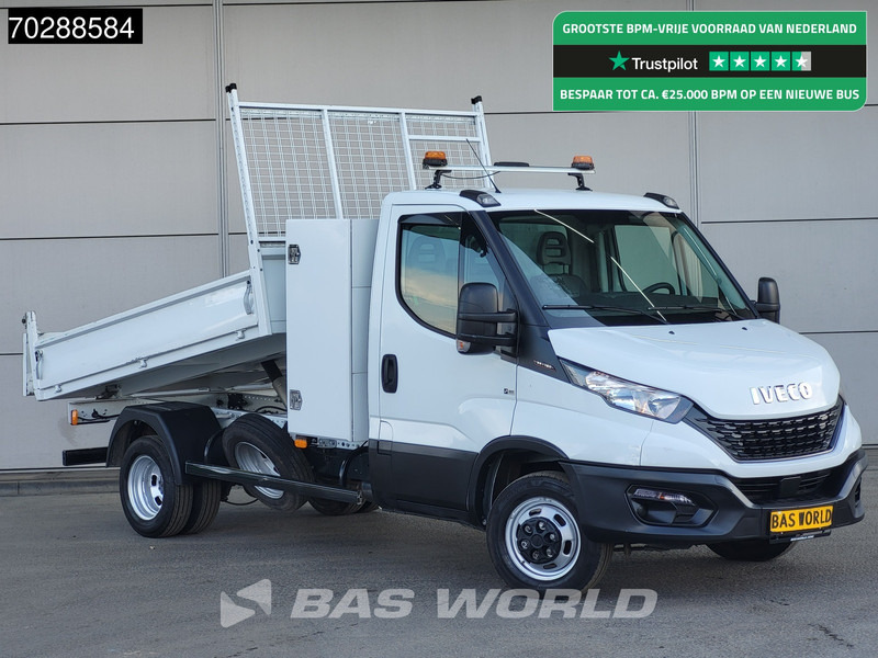 Iveco Daily 35C16 3.0L Kipper met Kist Dubbellucht 3,5t Trekhaak Navi Airco Cruise Camera Euro6 Tipper Benne Kieper 2m3 Airco Trekhaak Cruis - قلاب صغير: صورة 1 Iveco Daily 35C16 3.0L Kipper met Kist Dubbellucht 3,5t Trekhaak Navi Airco Cruise Camera Euro6 Tipper Benne Kieper 2m3 Airco Trekhaak Cruis - قلاب صغير: صورة 1