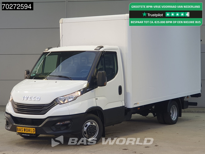 Iveco Daily 35C16 Automaat Laadklep Bakwagen Airco Camera Dubbellucht Meubelbak Koffer Airco - شاحنة مغلقة الصندوق: صورة 1 Iveco Daily 35C16 Automaat Laadklep Bakwagen Airco Camera Dubbellucht Meubelbak Koffer Airco - شاحنة مغلقة الصندوق: صورة 1