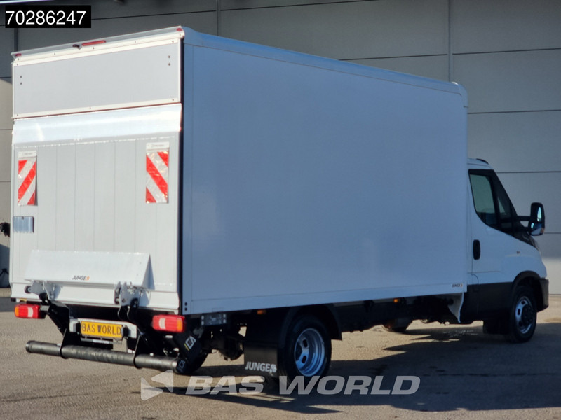 Iveco Daily 35C16 COMING SOON! Automaat Laadklep Bakwagen Dubbellucht Airco Camera Meubelbak Koffer 19m3 Airco Iveco Daily 35C16 COMING SOON! Automaat Laadklep Bakwagen Dubbellucht Airco Camera Meubelbak Koffer 19m3 Airco: صورة 6