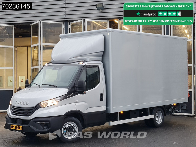 Iveco Daily 35C18 2025 MODEL 3.0L Automaat 1000kg Laadklep ACC Navi Airco Zijdeur Bakwagen Meubelbak Koffer 21m3 Airco - شاحنة مغلقة الصندوق: صورة 1 Iveco Daily 35C18 2025 MODEL 3.0L Automaat 1000kg Laadklep ACC Navi Airco Zijdeur Bakwagen Meubelbak Koffer 21m3 Airco - شاحنة مغلقة الصندوق: صورة 1