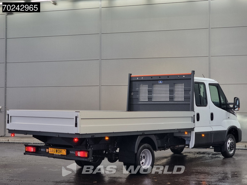 Iveco Daily 35C18 3.0 180PK Nwe model 2025 Dubbel Cabine Open laadbak Navi ACC LED 3,5T Trekvermogen Pritsche Pickup Airco Dubbel cabine - شاحنة مفتوحة: صورة 3 Iveco Daily 35C18 3.0 180PK Nwe model 2025 Dubbel Cabine Open laadbak Navi ACC LED 3,5T Trekvermogen Pritsche Pickup Airco Dubbel cabine - شاحنة مفتوحة: صورة 3