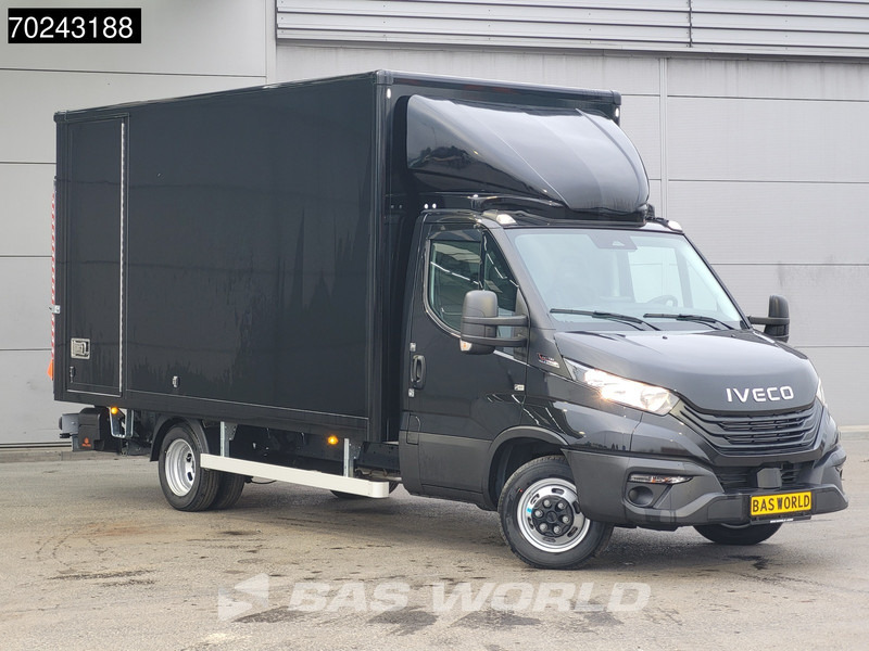Iveco Daily 35C18 3.0L Automaat 180PK 1000KG Laadklep Zijdeur 2025-Model Bakwagen Dubbellucht ACC LED Navi Airco D'Hollandia 3,5t Trekgewich - شاحنة مغلقة الصندوق: صورة 5 Iveco Daily 35C18 3.0L Automaat 180PK 1000KG Laadklep Zijdeur 2025-Model Bakwagen Dubbellucht ACC LED Navi Airco D'Hollandia 3,5t Trekgewich - شاحنة مغلقة الصندوق: صورة 5