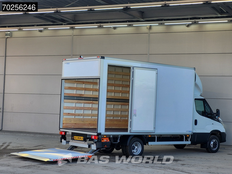 Iveco Daily 35C18 3.0L Automaat Bakwagen Laadklep LED Navi Camera Airco Cruise Meubelbak Koffer Airco Cruise control - شاحنة مغلقة الصندوق: صورة 3 Iveco Daily 35C18 3.0L Automaat Bakwagen Laadklep LED Navi Camera Airco Cruise Meubelbak Koffer Airco Cruise control - شاحنة مغلقة الصندوق: صورة 3