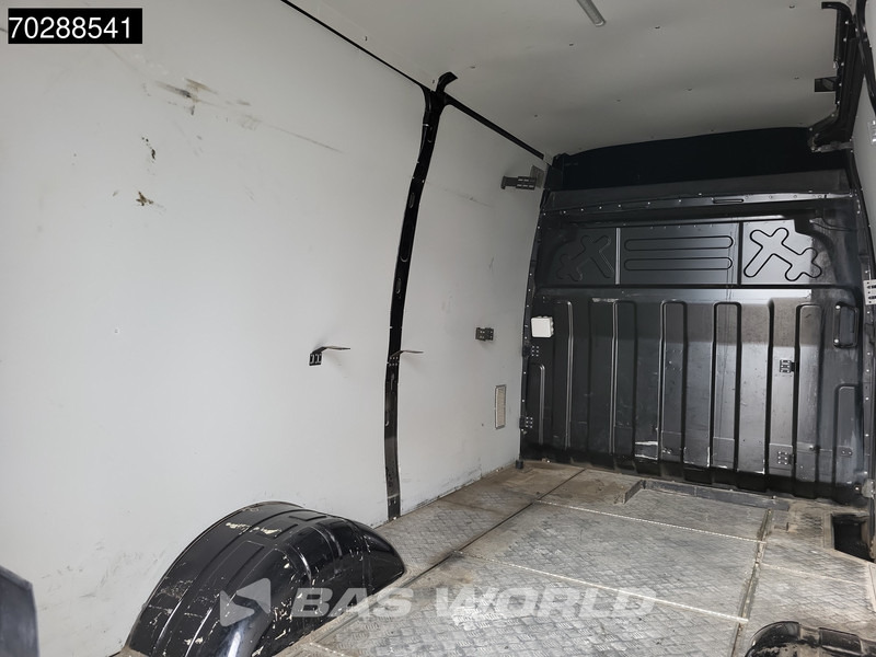 Iveco Daily 35C18 3.0L Automaat Dubbellucht L2H2 Navi Cruise Camera Euro6 L2 12m3 Airco Cruise control Iveco Daily 35C18 3.0L Automaat Dubbellucht L2H2 Navi Cruise Camera Euro6 L2 12m3 Airco Cruise control: صورة 8