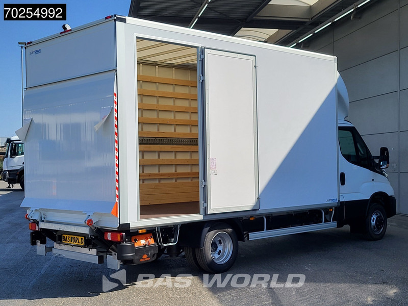 Iveco Daily 35C18 3.0L Automaat Luchtvering Zijdeur Laadklep Bakwagen Navi LED Koffer Gesloten laadbak Bakwagen 22m3 Airco Cruise control - شاحنة مغلقة الصندوق: صورة 3 Iveco Daily 35C18 3.0L Automaat Luchtvering Zijdeur Laadklep Bakwagen Navi LED Koffer Gesloten laadbak Bakwagen 22m3 Airco Cruise control - شاحنة مغلقة الصندوق: صورة 3